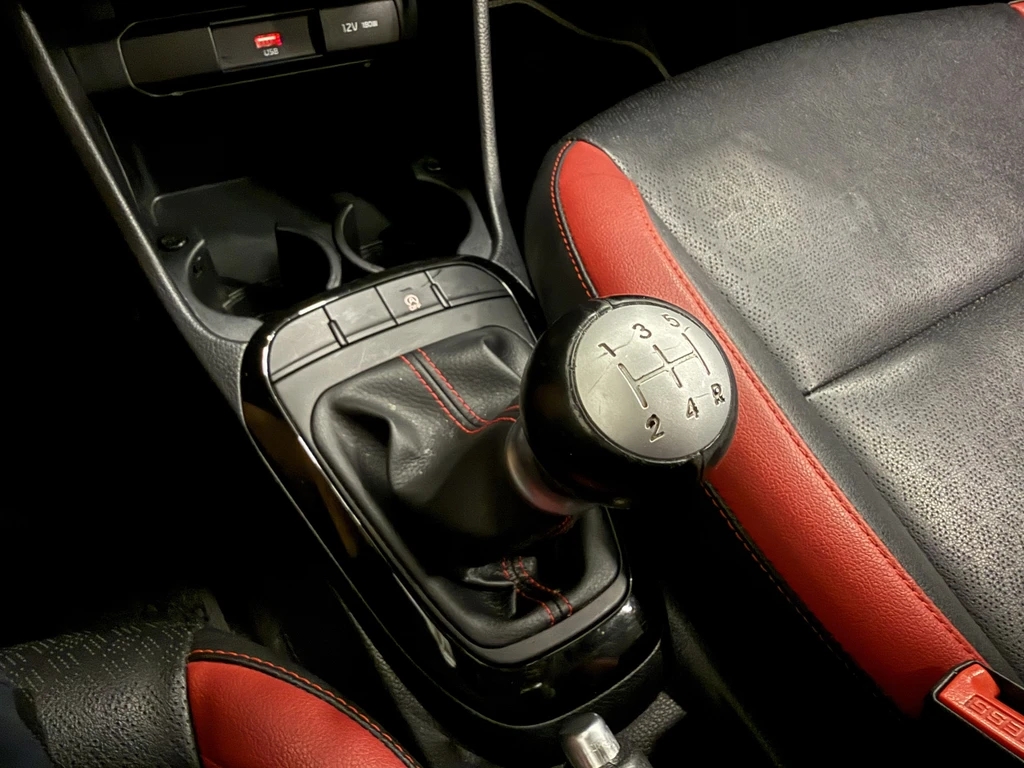  https://morgenlease.images.ilsa.cloud/466bd0cc-4377-4ad0-a0bd-6f310b7960dd.webp
