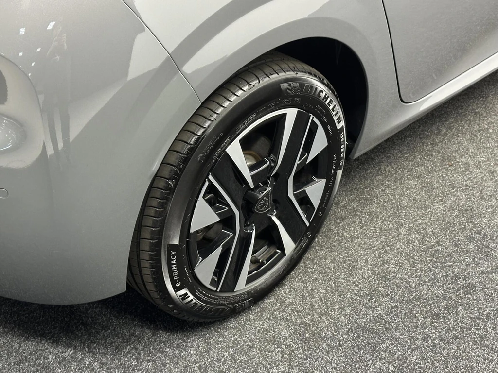  https://morgenlease.images.ilsa.cloud/4c02e12b-3404-4d44-9b44-793dddae3506.webp