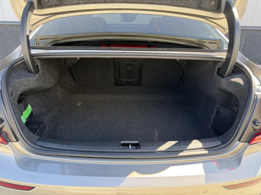  https://morgenlease.images.ilsa.cloud/4c94390f-0759-4cf4-b1fb-d662eea6985a.webp