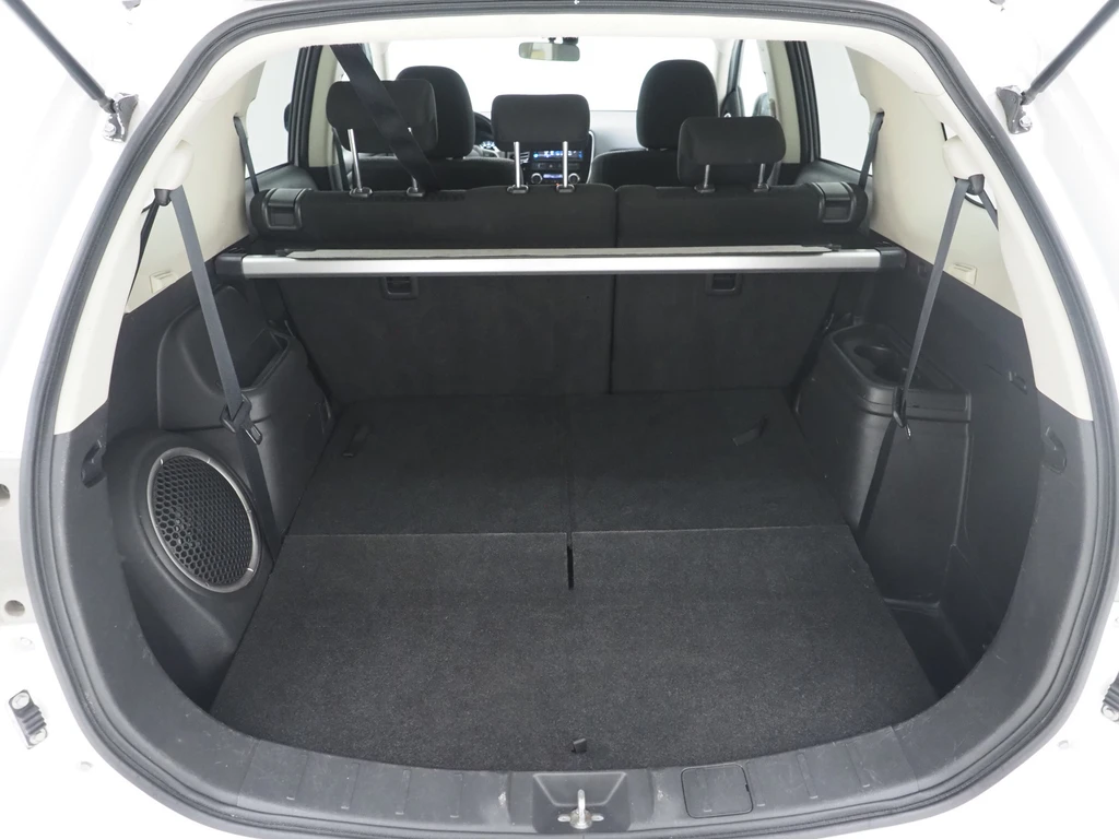  https://morgenlease.images.ilsa.cloud/4ed4c648-73e9-4746-9117-3e6e284ae788.webp