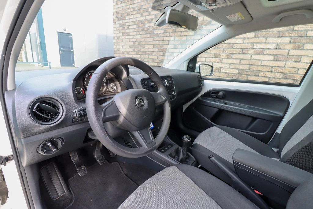  https://morgenlease.images.ilsa.cloud/50229aa2-80c6-4e43-81a9-85c520207b3e.webp