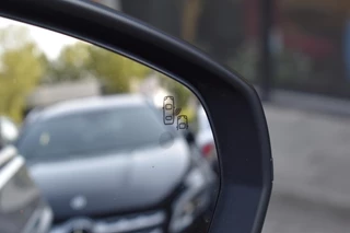 https://morgenlease.images.ilsa.cloud/510a953b-c9b1-4fa7-b123-cf89ef725dea.webp