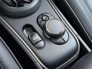 https://morgenlease.images.ilsa.cloud/511fca95-84bd-44c9-8cc4-921a0ec00179.webp