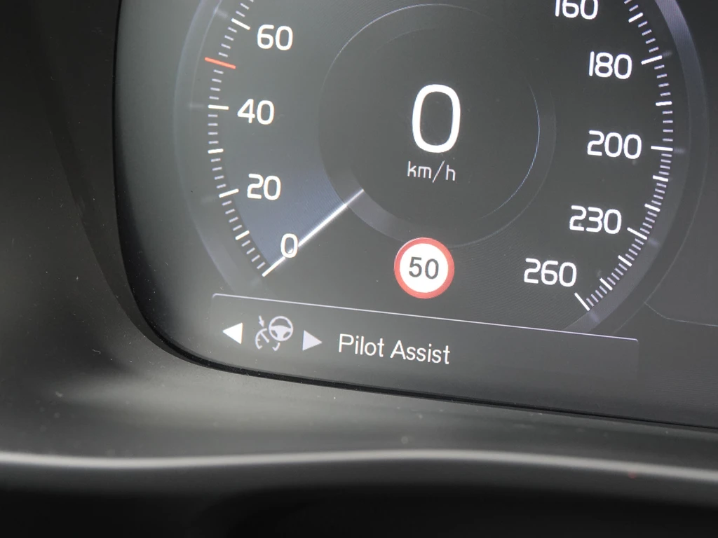  https://morgenlease.images.ilsa.cloud/5307a9b6-e45c-4152-9df7-fd5d75782f37.webp