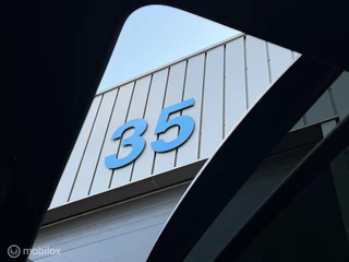 https://morgenlease.images.ilsa.cloud/53e5726d-2c81-4458-bcfb-3272d9b7aef6.webp