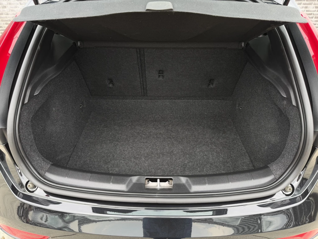  https://morgenlease.images.ilsa.cloud/56854e4d-2e19-443c-997d-6b4742054fe3.webp