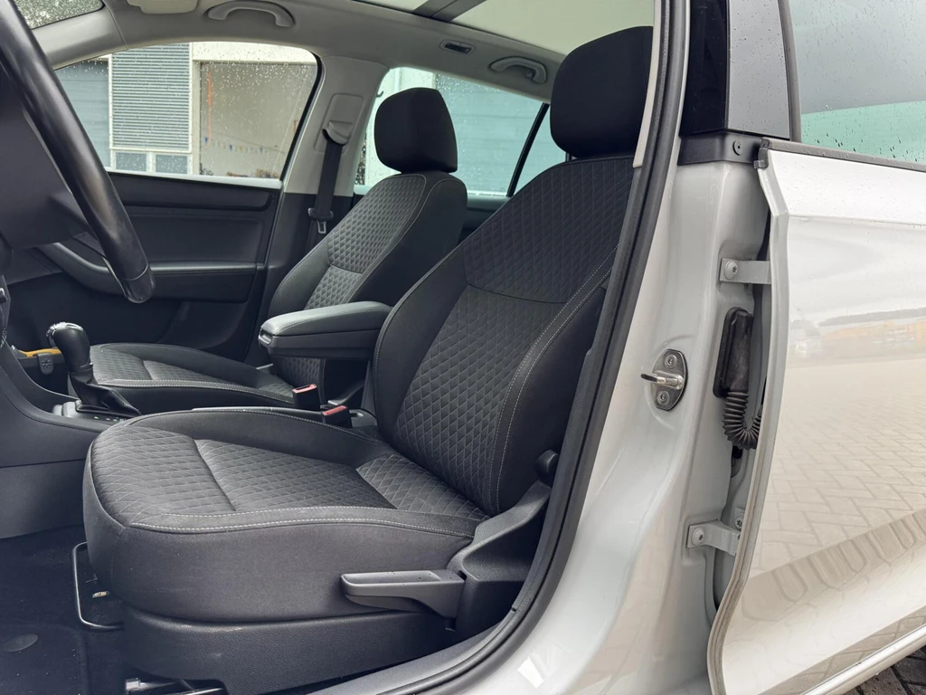  https://morgenlease.images.ilsa.cloud/56be59f1-9d49-4235-aa86-8879a5ba5a46.webp