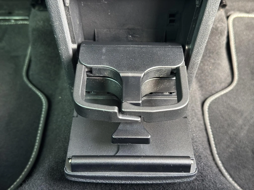  https://morgenlease.images.ilsa.cloud/57999481-6786-456d-9eea-adca86dabd81.webp