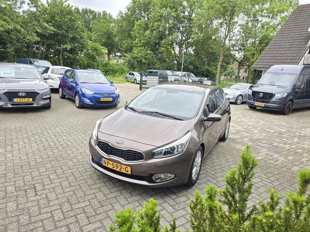  https://morgenlease.images.ilsa.cloud/596e1aef-d012-4820-ad33-0e9203165855.webp