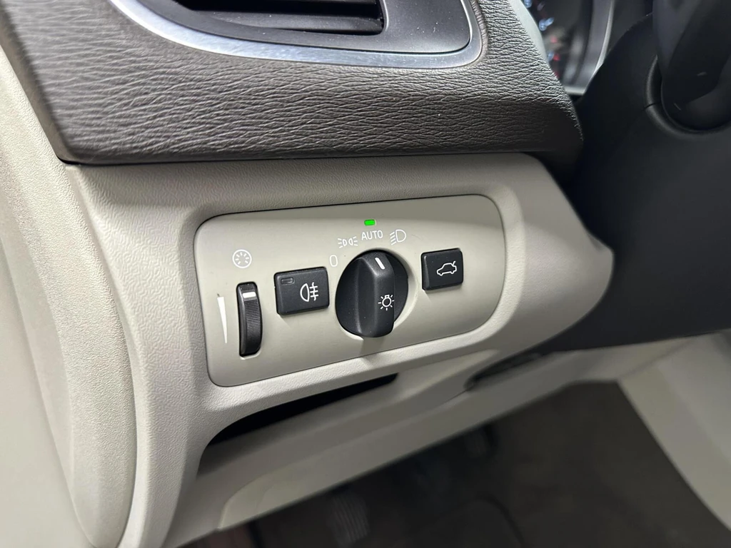 https://morgenlease.images.ilsa.cloud/5a52db87-ccba-490b-97d4-b00a34f3f20c.webp