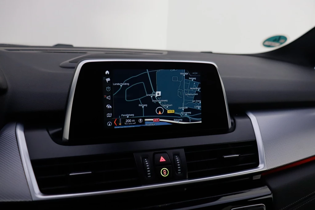  https://morgenlease.images.ilsa.cloud/5a595c41-3a29-4052-a15f-b7ec67960df5.webp