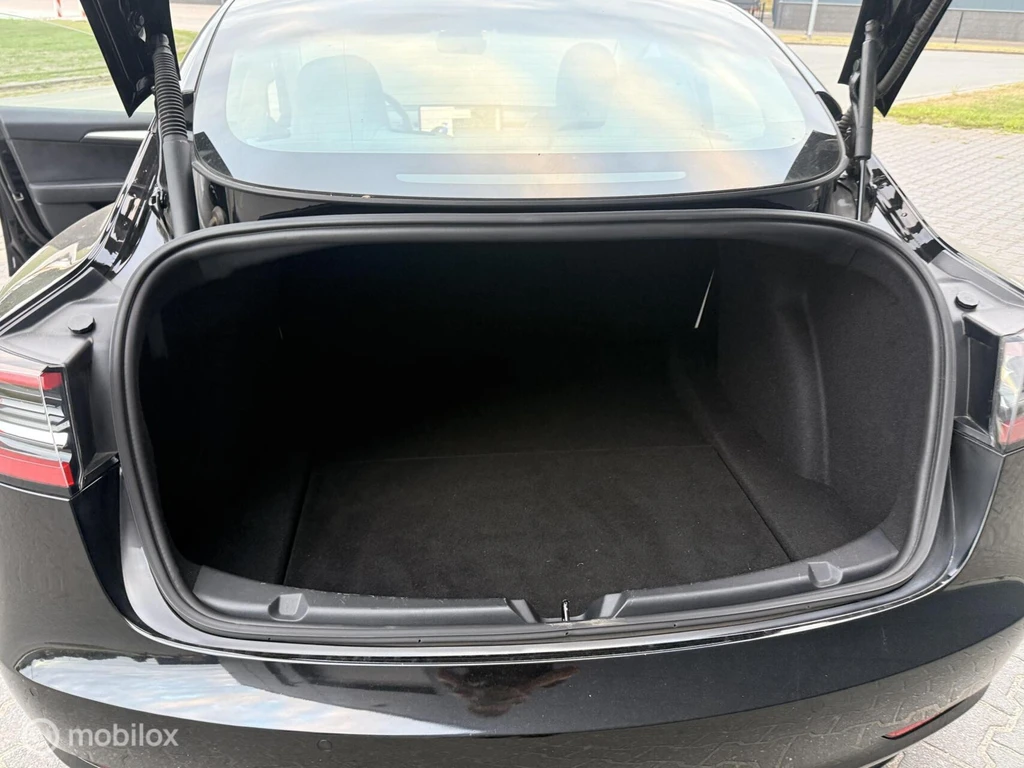  https://morgenlease.images.ilsa.cloud/5a80e0c0-4f36-42c2-82d4-e1d7320153b1.webp