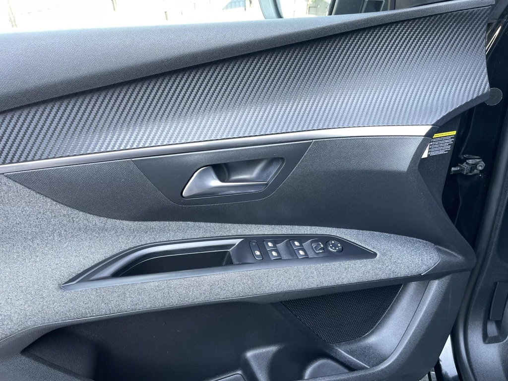  https://morgenlease.images.ilsa.cloud/5c439b15-b5ef-4a10-942f-25581b5af47a.webp
