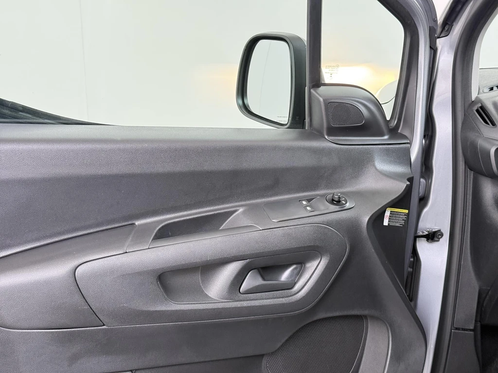  https://morgenlease.images.ilsa.cloud/5ce668b8-5dde-4d9b-acae-46bdfedf8744.webp