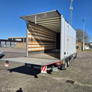 https://morgenlease.images.ilsa.cloud/60e2fb8d-410d-439c-8da1-0c9d3753593a.webp