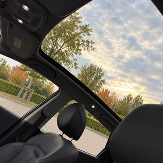https://morgenlease.images.ilsa.cloud/6141c4aa-10e0-4701-9aae-fbfa9476efea.webp