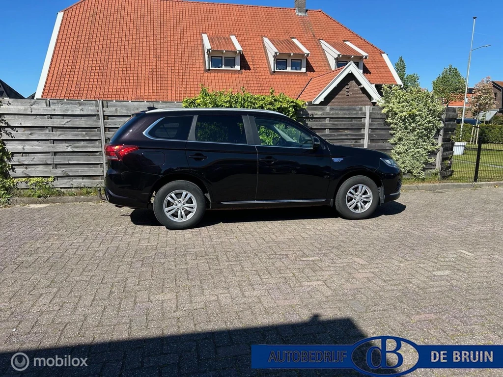  https://morgenlease.images.ilsa.cloud/65932df1-52f5-411d-b266-9a209e452218.webp