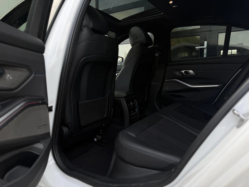  https://morgenlease.images.ilsa.cloud/659870ec-46c7-4b43-b768-d42d4d21d622.webp
