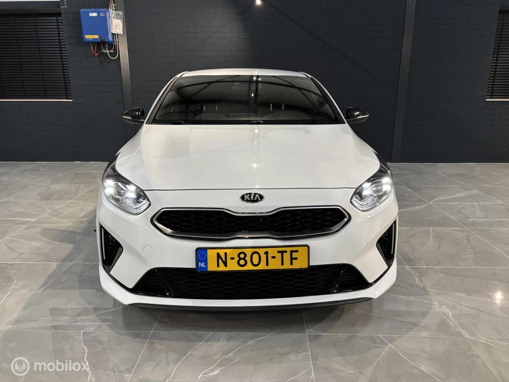  https://morgenlease.images.ilsa.cloud/65acf598-7bed-4548-8dc7-7d938e39ac5b.webp
