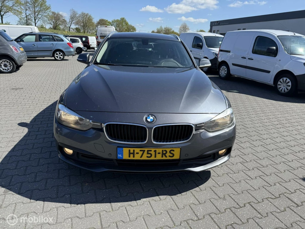  https://morgenlease.images.ilsa.cloud/65db95f5-e489-4930-8acb-32d8d8dd0853.webp