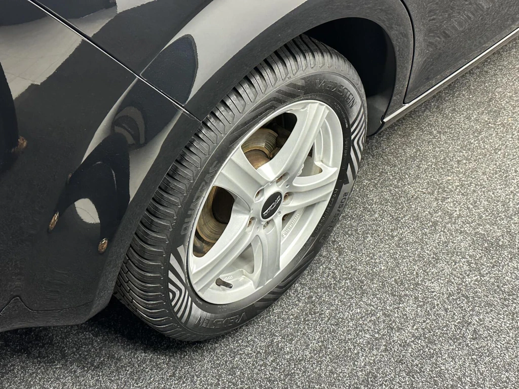  https://morgenlease.images.ilsa.cloud/66375fa9-c07f-4e13-b0b3-916b8c5a1fb7.webp