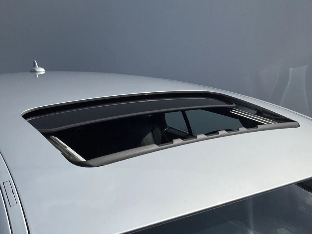  https://morgenlease.images.ilsa.cloud/667a9108-c8c5-47a1-bde7-7024322d2668.webp