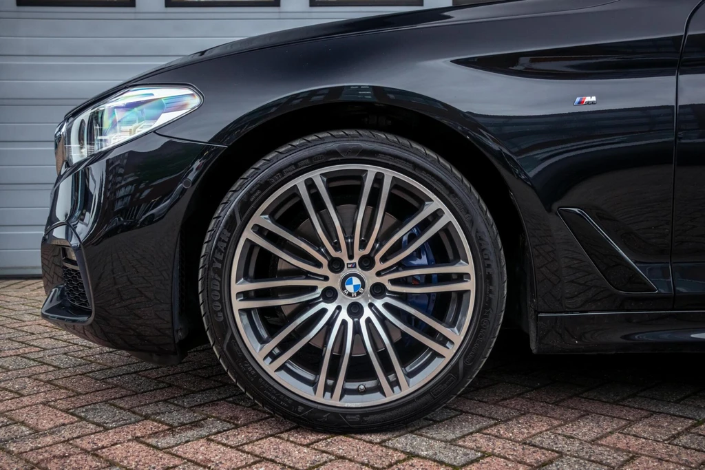  https://morgenlease.images.ilsa.cloud/676a1de3-d948-4be8-b3d7-e833dfc9ffb9.webp