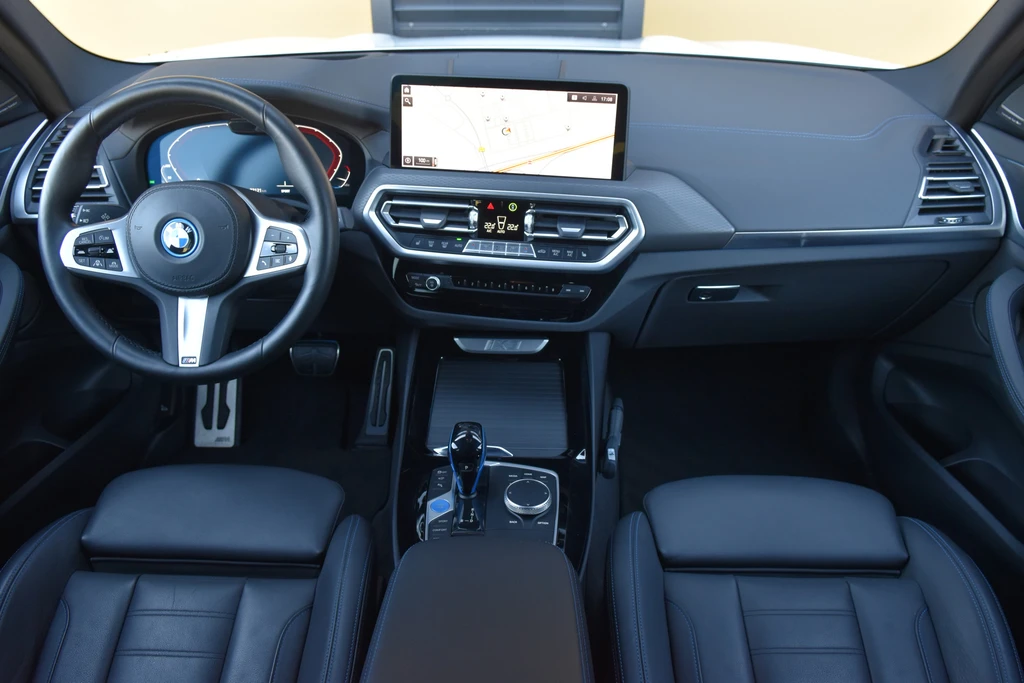  https://morgenlease.images.ilsa.cloud/67941e15-3634-4429-ab47-9b30e27e94d0.webp