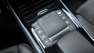 https://morgenlease.images.ilsa.cloud/67ede96a-48d5-407b-a75d-53d65c76932d.webp