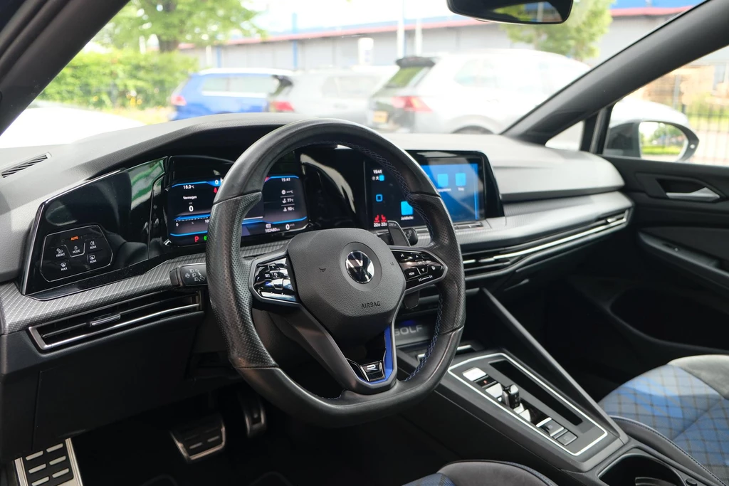  https://morgenlease.images.ilsa.cloud/6cb84e43-f55e-4c57-95fa-d6dbd7af593d.webp