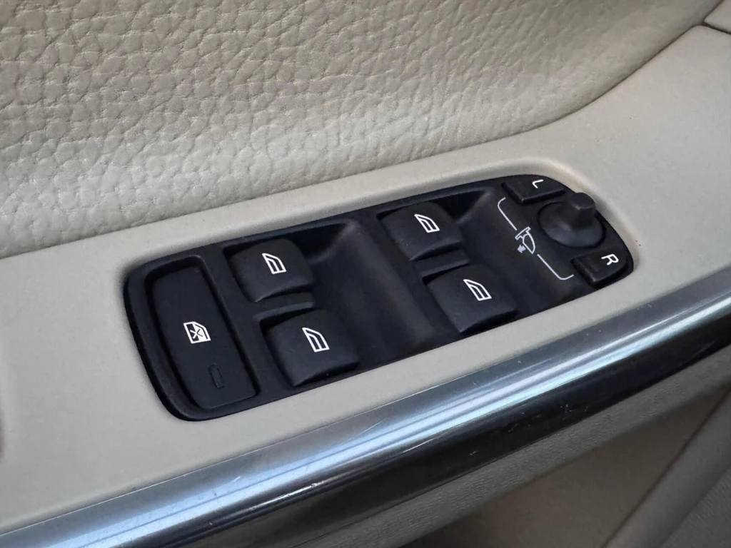  https://morgenlease.images.ilsa.cloud/6d842614-b1f4-4dde-8f0e-09e59f20917b.webp