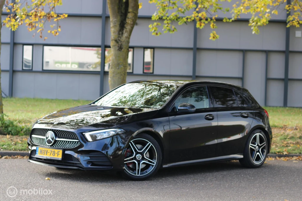  https://morgenlease.images.ilsa.cloud/6f68289c-c4b5-451a-a813-ee263bb20541.webp