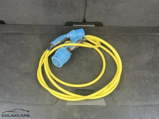 https://morgenlease.images.ilsa.cloud/7246daf3-410f-4f40-9be1-1817598e7e7b.webp
