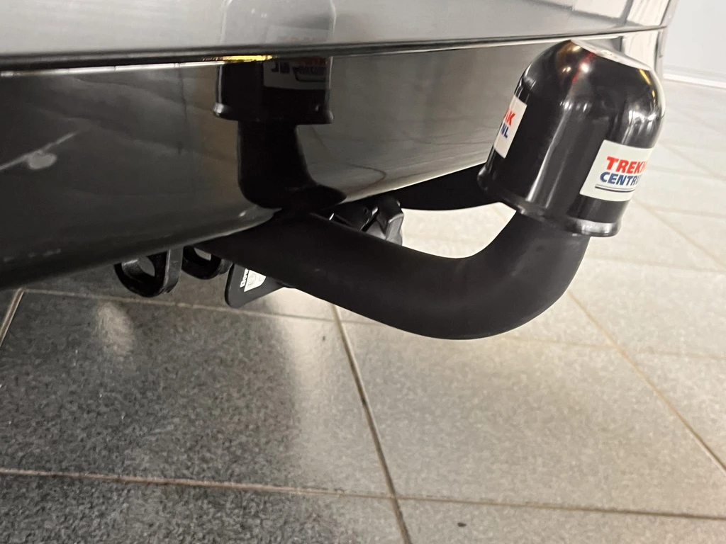  https://morgenlease.images.ilsa.cloud/73196f91-22be-42e4-8b37-4d4af90e52f0.webp