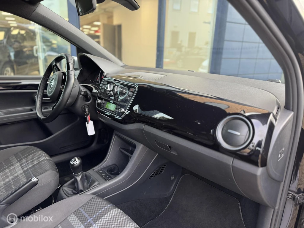  https://morgenlease.images.ilsa.cloud/7595f055-c351-4dd8-8762-ce620dd54613.webp
