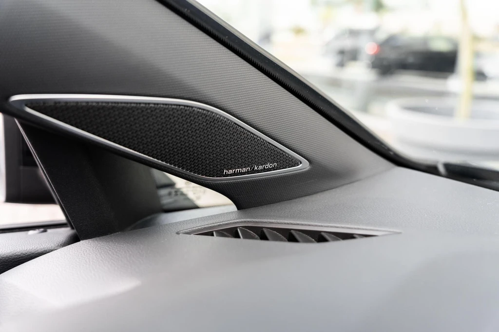  https://morgenlease.images.ilsa.cloud/77a14061-cc68-40a8-b511-725b953aff1d.webp