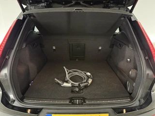https://morgenlease.images.ilsa.cloud/798944ab-c2b6-4465-ab45-7fbe7f6e1735.webp