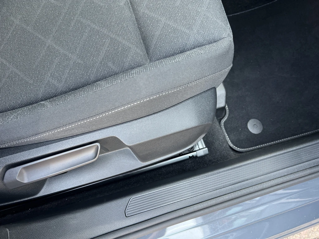  https://morgenlease.images.ilsa.cloud/79d3aaf4-4f1c-4fe9-973c-9417cf7ecfec.webp