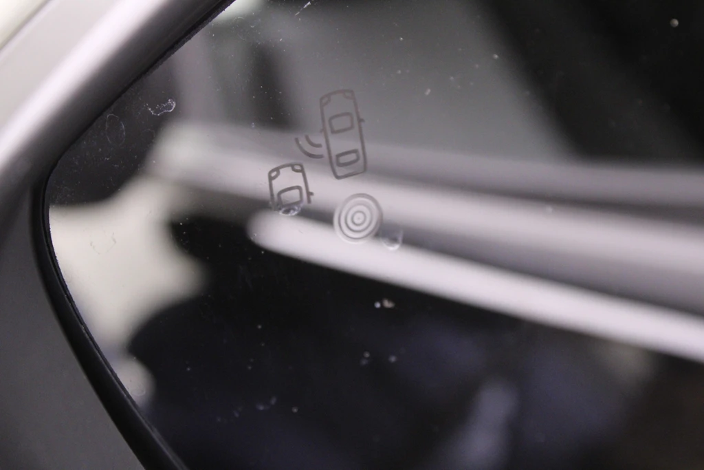  https://morgenlease.images.ilsa.cloud/7a14008e-f37a-4bbc-afc9-552b2aebd886.webp