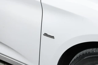 https://morgenlease.images.ilsa.cloud/7a6061cd-95b6-4553-9cd5-df3421efb24b.webp