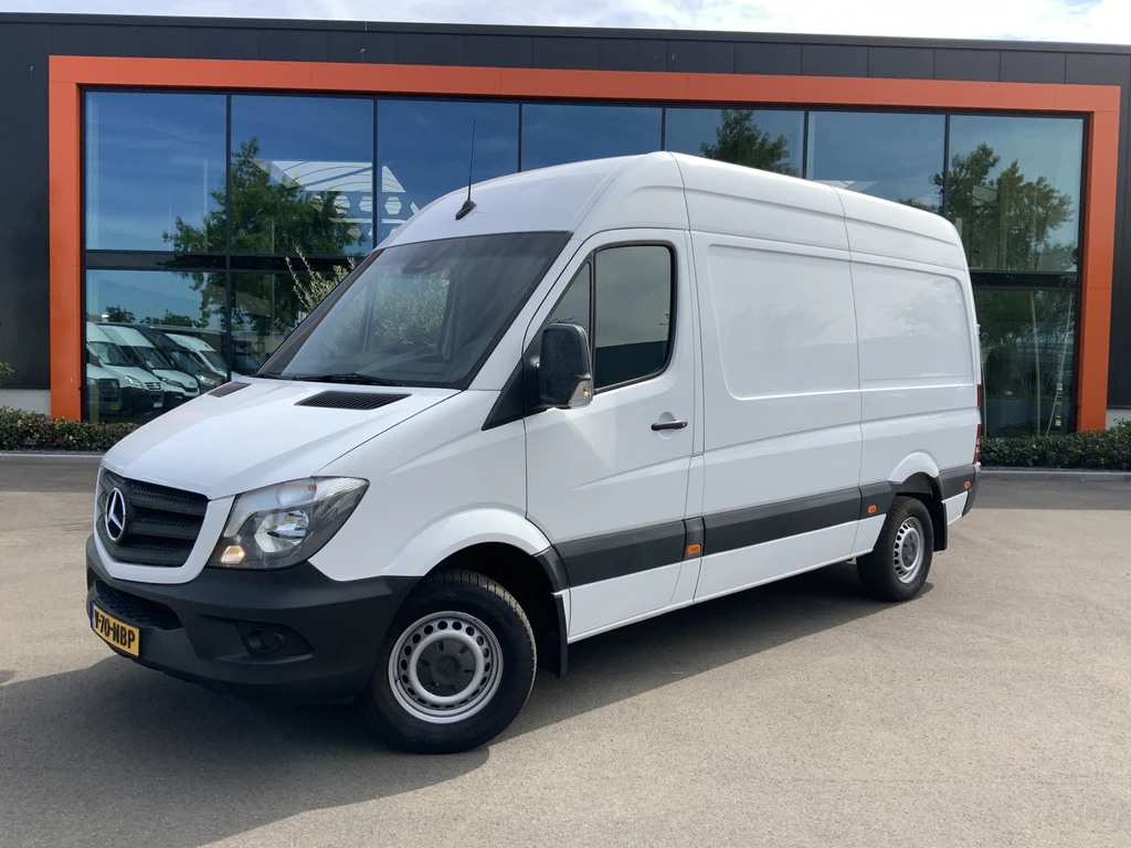  https://morgenlease.images.ilsa.cloud/7d6f920f-eb41-4d93-8377-aecb8522b2af.webp