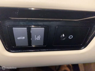 https://morgenlease.images.ilsa.cloud/7dab1d6e-bfb2-452e-8504-c3bdd23b7d5b.webp