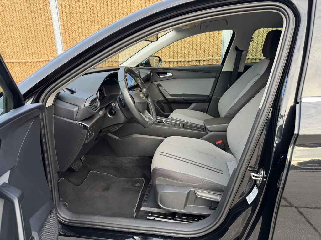  https://morgenlease.images.ilsa.cloud/7e22c8fa-b0b8-4a16-bc12-71250a4f4f8d.webp