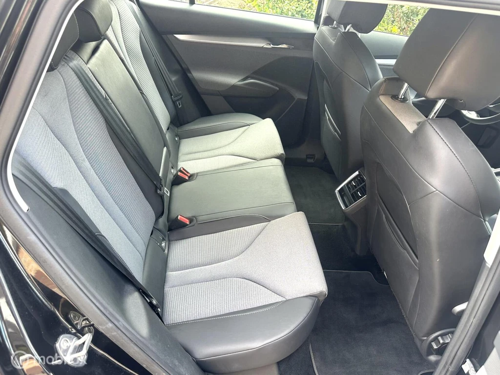  https://morgenlease.images.ilsa.cloud/7e85ea6a-d8ea-4a99-b844-8a866509cacc.webp