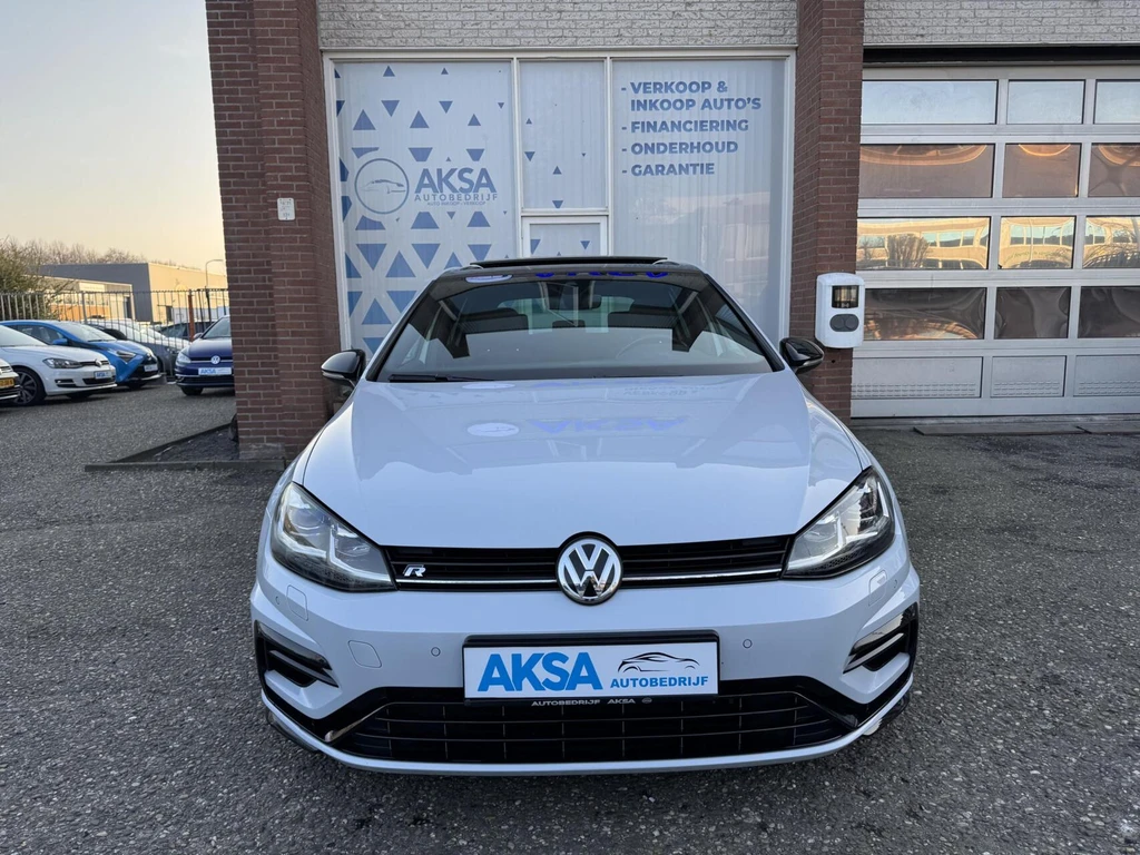  https://morgenlease.images.ilsa.cloud/7fca9abf-7ba9-4841-87b6-7ea05f0ea1fe.webp