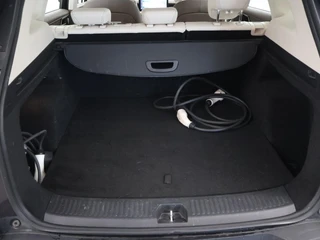 https://morgenlease.images.ilsa.cloud/80200533-812e-46ee-88a4-2c9e9668959e.webp