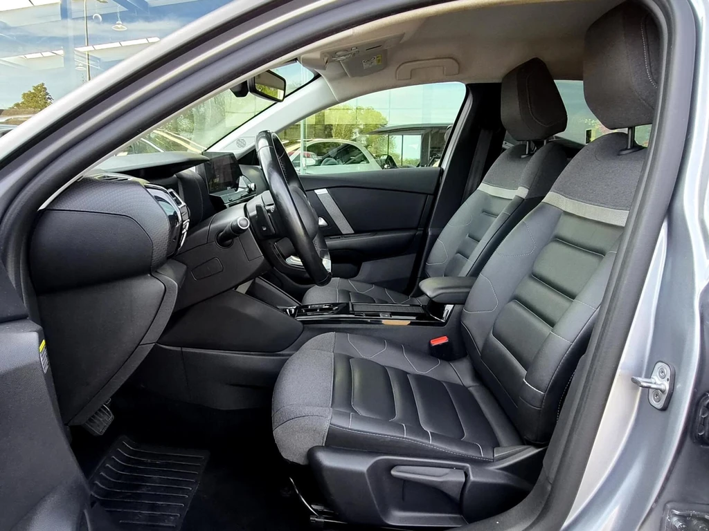  https://morgenlease.images.ilsa.cloud/8100e18f-8f94-4834-8a9a-2d062262a678.webp