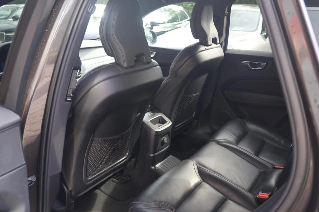  https://morgenlease.images.ilsa.cloud/822e9c26-8312-4356-8f21-78e48f6ec8bf.webp