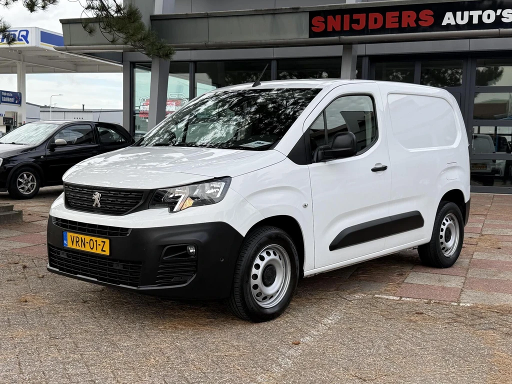  https://morgenlease.images.ilsa.cloud/83b077f0-da2a-499c-8f17-8df74d194b3e.webp