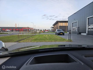 https://morgenlease.images.ilsa.cloud/85bceecb-68f8-4b9c-ac8e-6cfcbe6d349e.webp